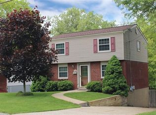 186 Mardi Gras Dr, Pittsburgh, PA 15239