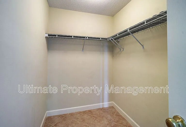 321 S Kerr Ave #102 — Photo 12