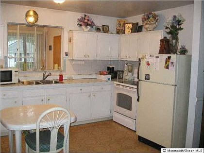 5th image of 55 Niagara Dr