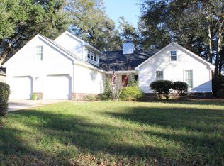 121 Oyster Point Row, Charleston, SC 29412