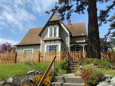 206 N Main St, Coupeville, WA, 98239