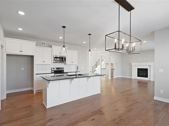 5th image of 1816 NE Griffin Dr #Px26sy