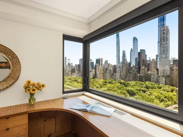 10 West 66th Street 30G image 3 of 14