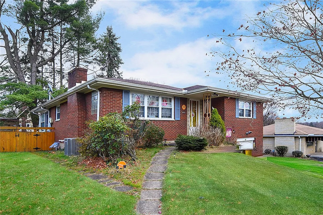 6 Wood Glen Ln photo 1