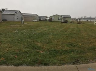 2061 Redbud Ln, Delta, OH 43515