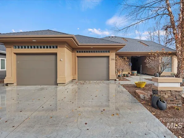 2586 S Creek Pointe Ln, Eagle, ID 83616