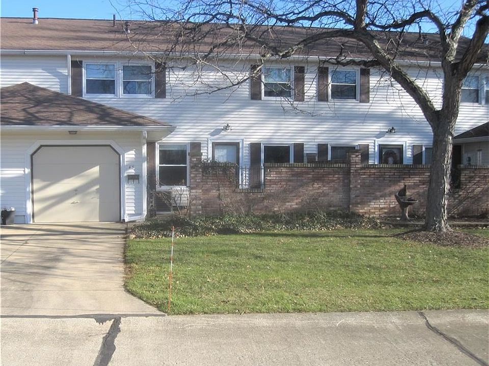 1st image of 45 Warrington Ln #4
