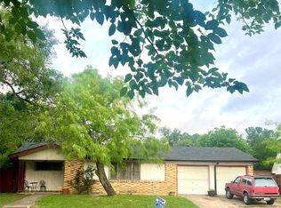 4474 Burke Rd, Fort Worth, TX 76119
