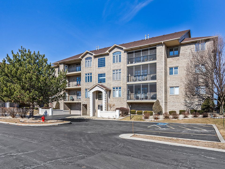 1st image of 18630 Pine Lake Dr APT 2C