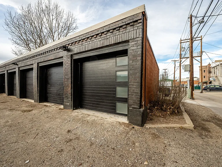 226 N Main St — Photo 50