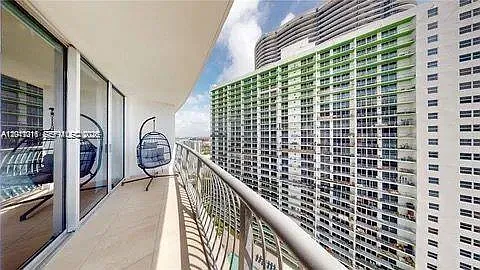 1750 N Bayshore Dr #2803 — Photo 19