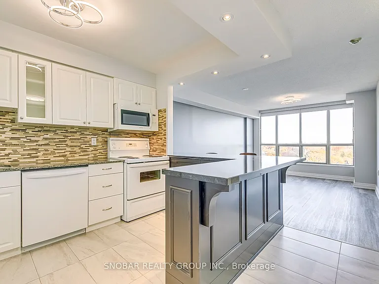 1110 Walden Cir #1001 — Photo 9