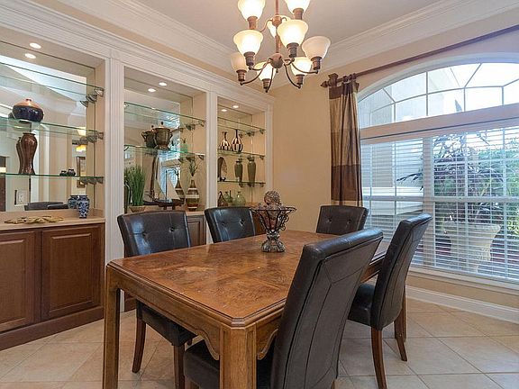 dining area - 1