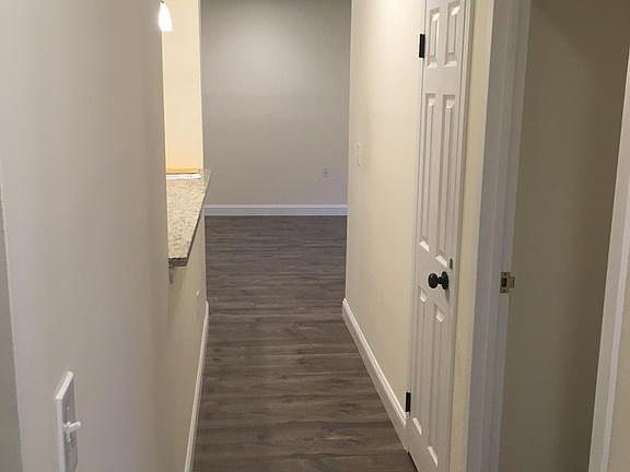 4th image of 753 Highland Ave #220N