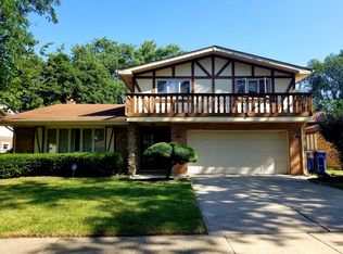 4324 Cedarwood Ln, Matteson, IL 60443