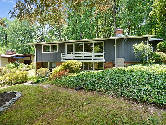 2nd image of 3432 Gaddy Ct