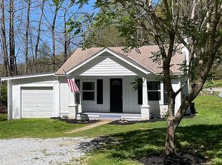 47 Lullwater Rd, Franklin, NC 28734