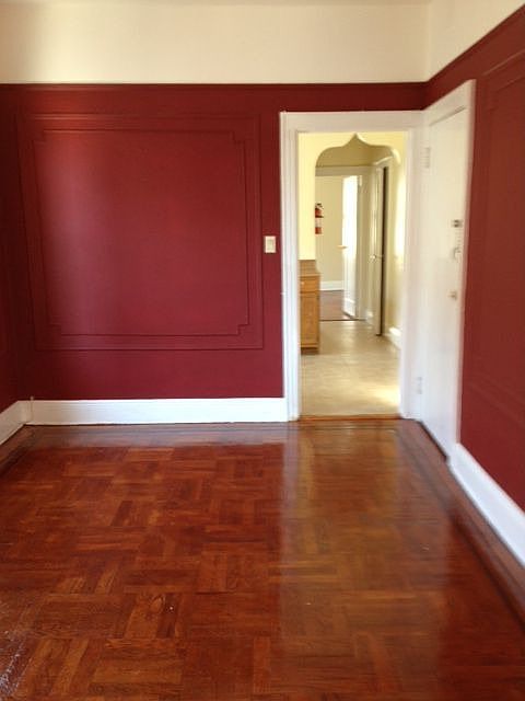 1st image of 10425 91st Ave