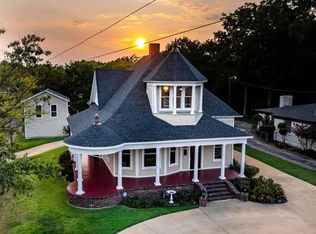 305 Davis St N, Sulphur Springs, TX 75482