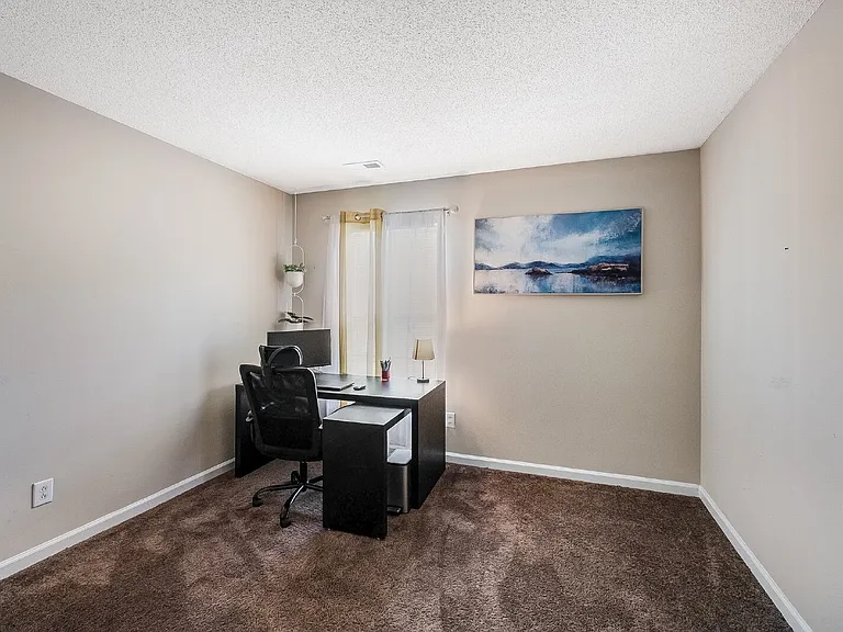 2924 Tuckland Dr — Photo 23