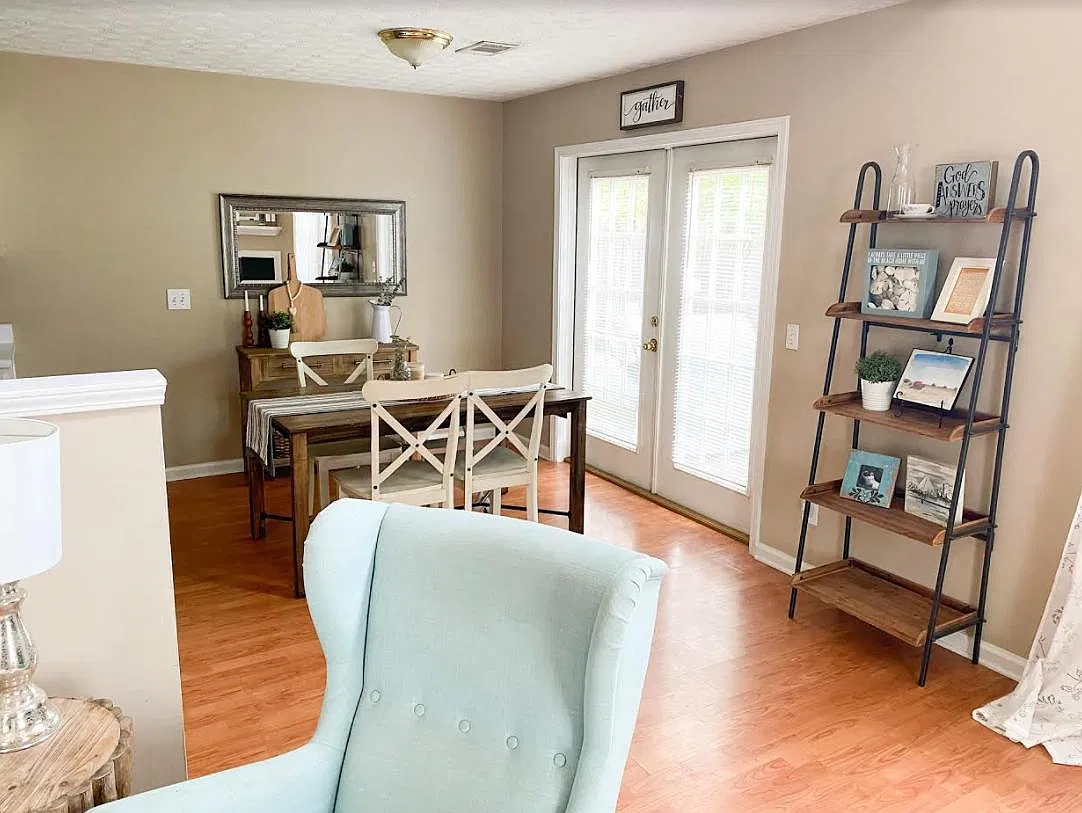 3 bed, 2.5 bath, 1350 sqft, $2,150 — Photo 3