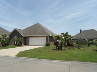 6350 Amherst Dr, Ocean Springs, MS 39564