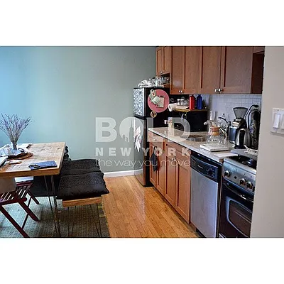 Rented by Bold New York | media 15