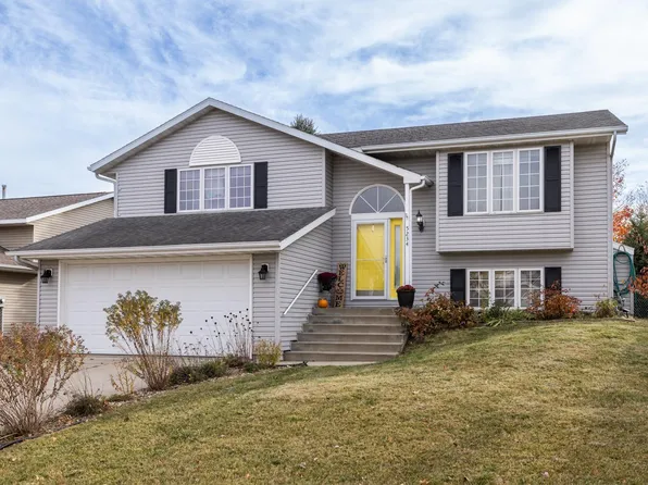 5234 Lexington Pl NW, Rochester, MN 55901