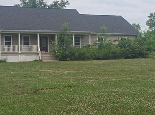 140 White Post Rd, White Post, VA 22663