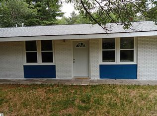 6392 Seminole St, Oscoda, MI 48750