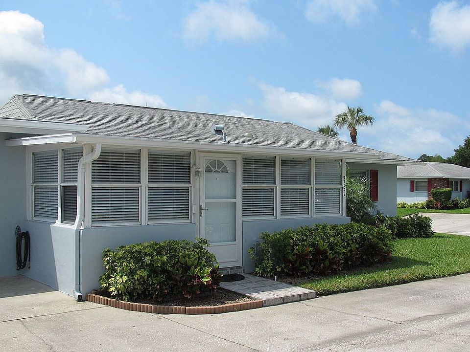 Front of Condo
