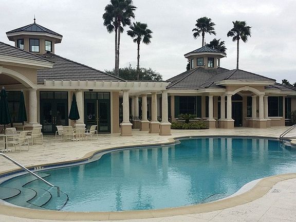 Resort Style Pool