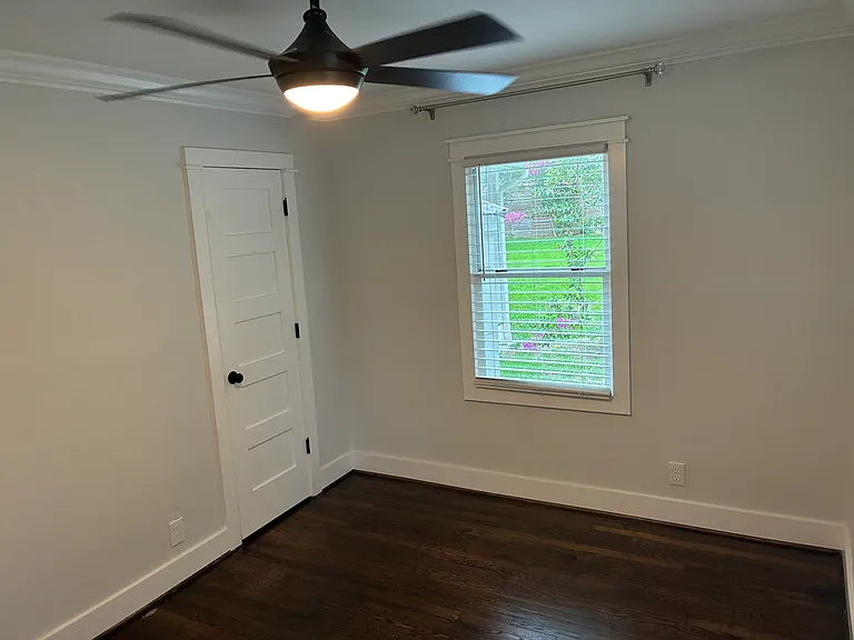 801 Grove St — Photo 20