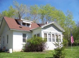 723 1st St, Glenwood City, WI 54013
