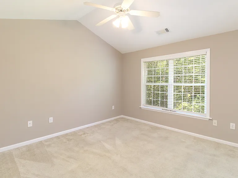 240 Cleveland Rd #440 — Photo 7