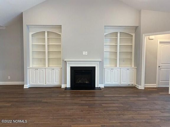 4th image of 3804 Berkeley Ct
