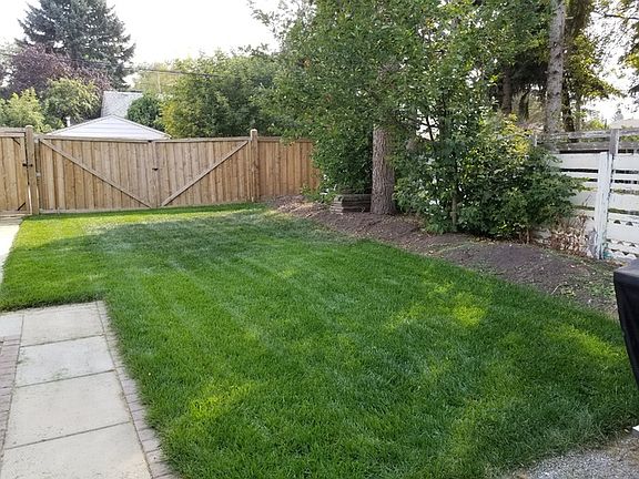 3rd image of 12404 Saint Albert Trl NW