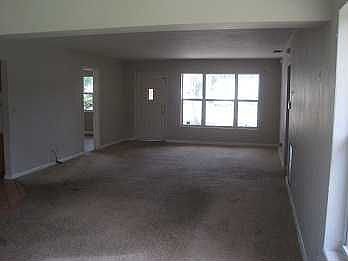 5th image of 316 SE 8th Ave