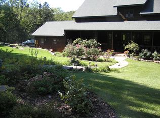 303 Country Ridge Dr, Camdenton, MO 65020