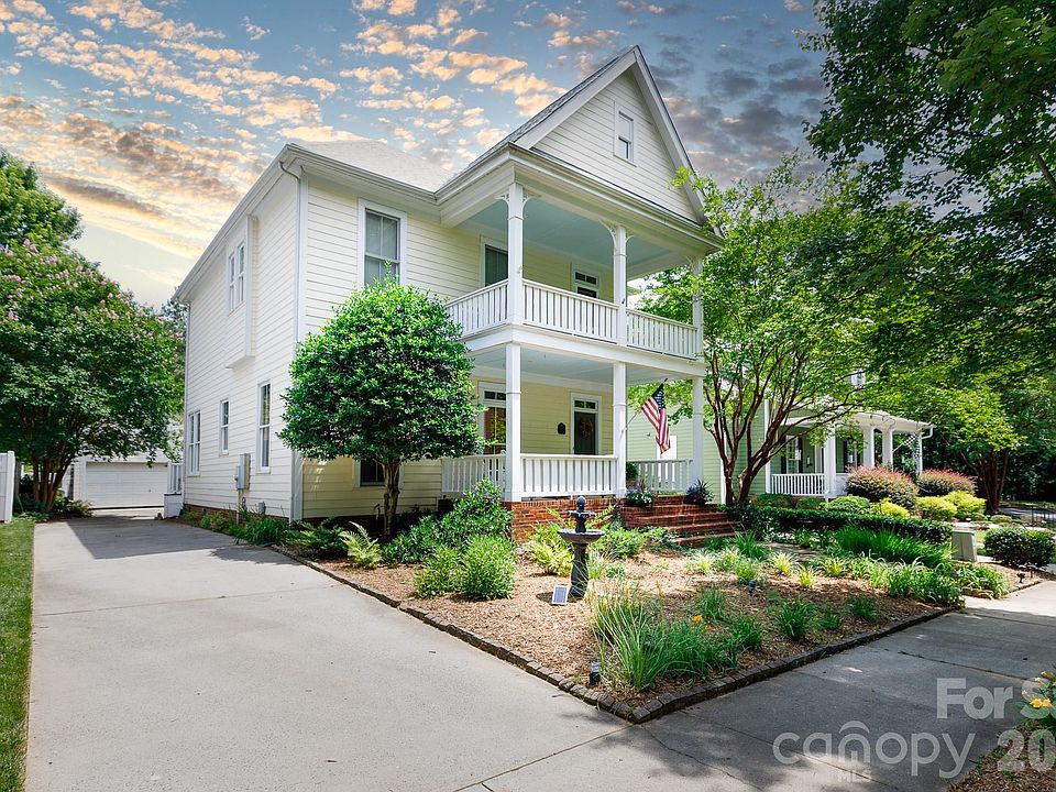 1st image of 1308 Barnett Woods