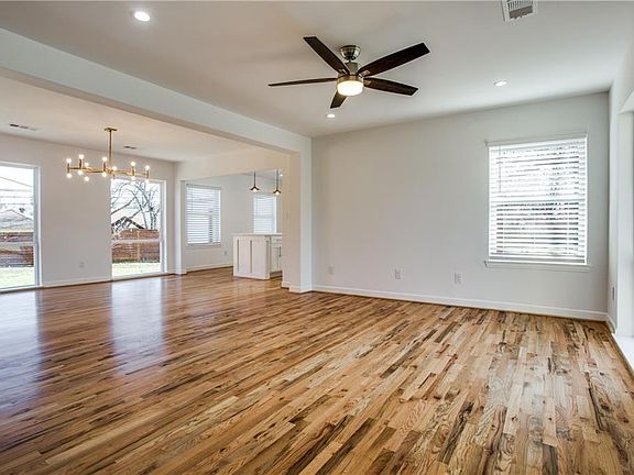 5th image of 2336 Lawndale Dr