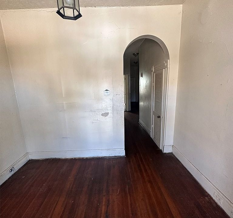 2nd image of 417/417B Gay St