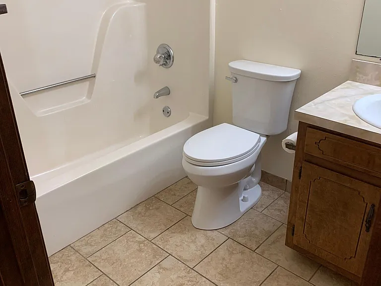 5460 Camille Gardens Cir — Photo 5