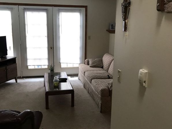 1317 Valley Ln APT D