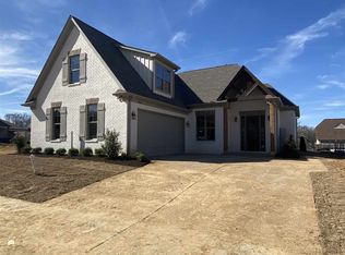 10246 Evergreen Manor Cv, Lakeland, TN 38002