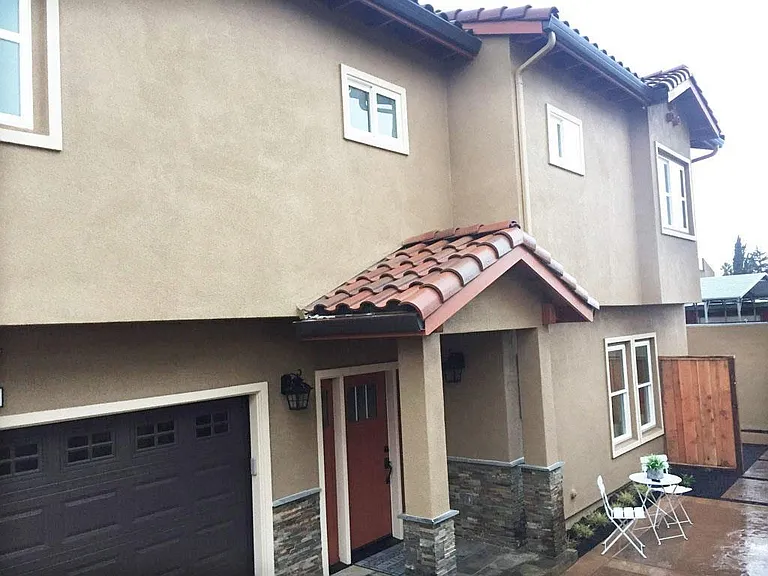 830 Civic Center Dr — Photo 16