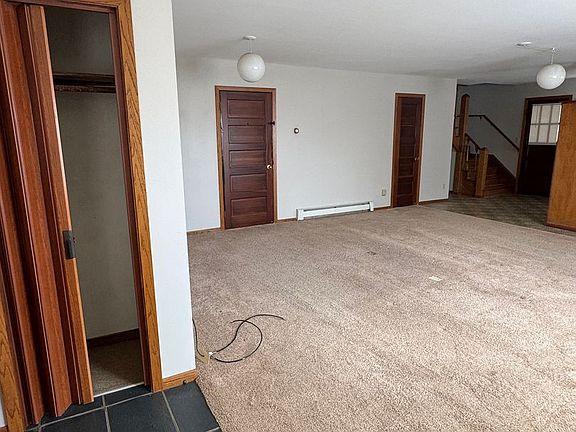 3rd image of 408 2nd Ave NE APT 2