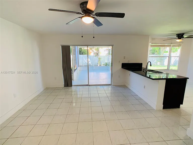 18801 NW 12th St — Photo 39