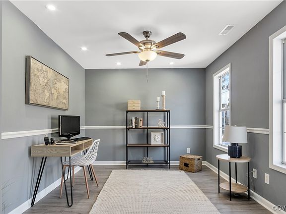 5th image of 4540 Village Park Dr E