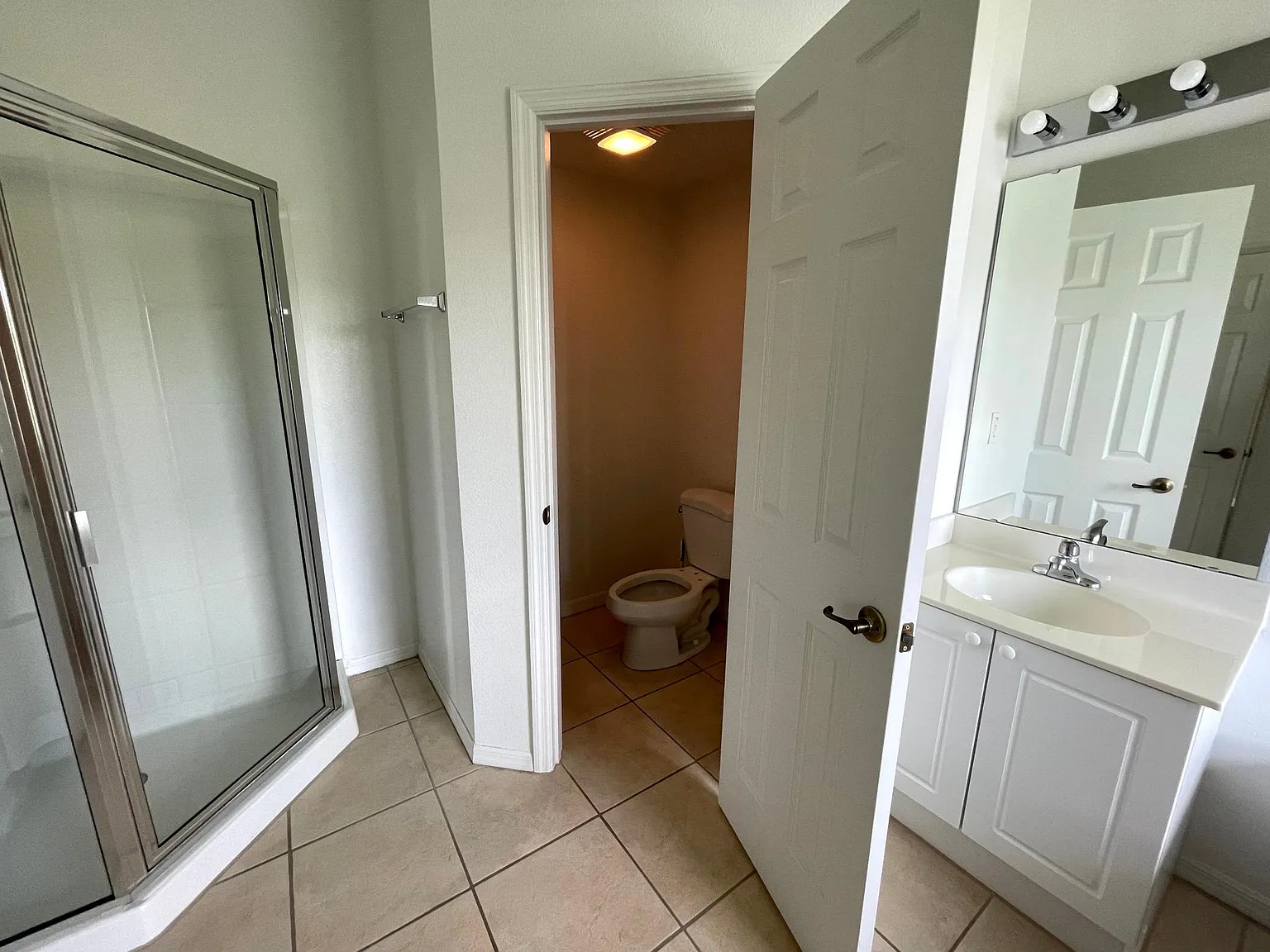 2805 Club Cortile Cir — Photo 4